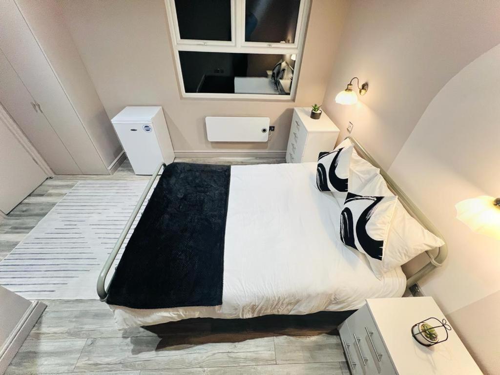London Crescent House Top Location Ensuites Rooms Great Value Zewnętrze zdjęcie