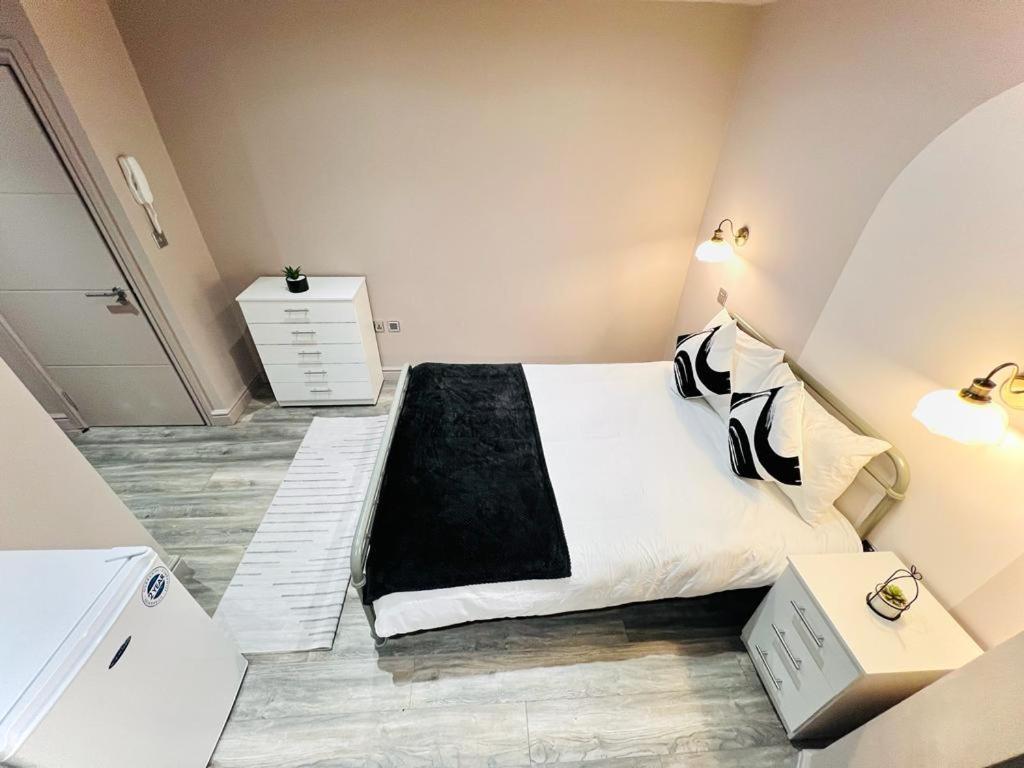 London Crescent House Top Location Ensuites Rooms Great Value Zewnętrze zdjęcie