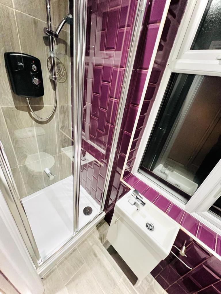London Crescent House Top Location Ensuites Rooms Great Value Zewnętrze zdjęcie